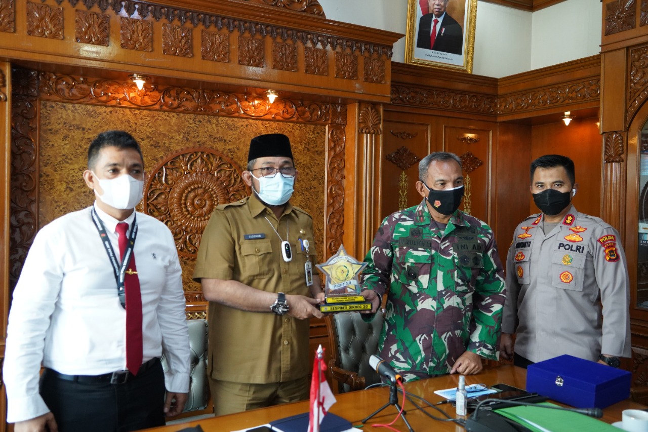 Danrem 042 Gapu Berikan Materi kepada KKDN Sespimti Polri