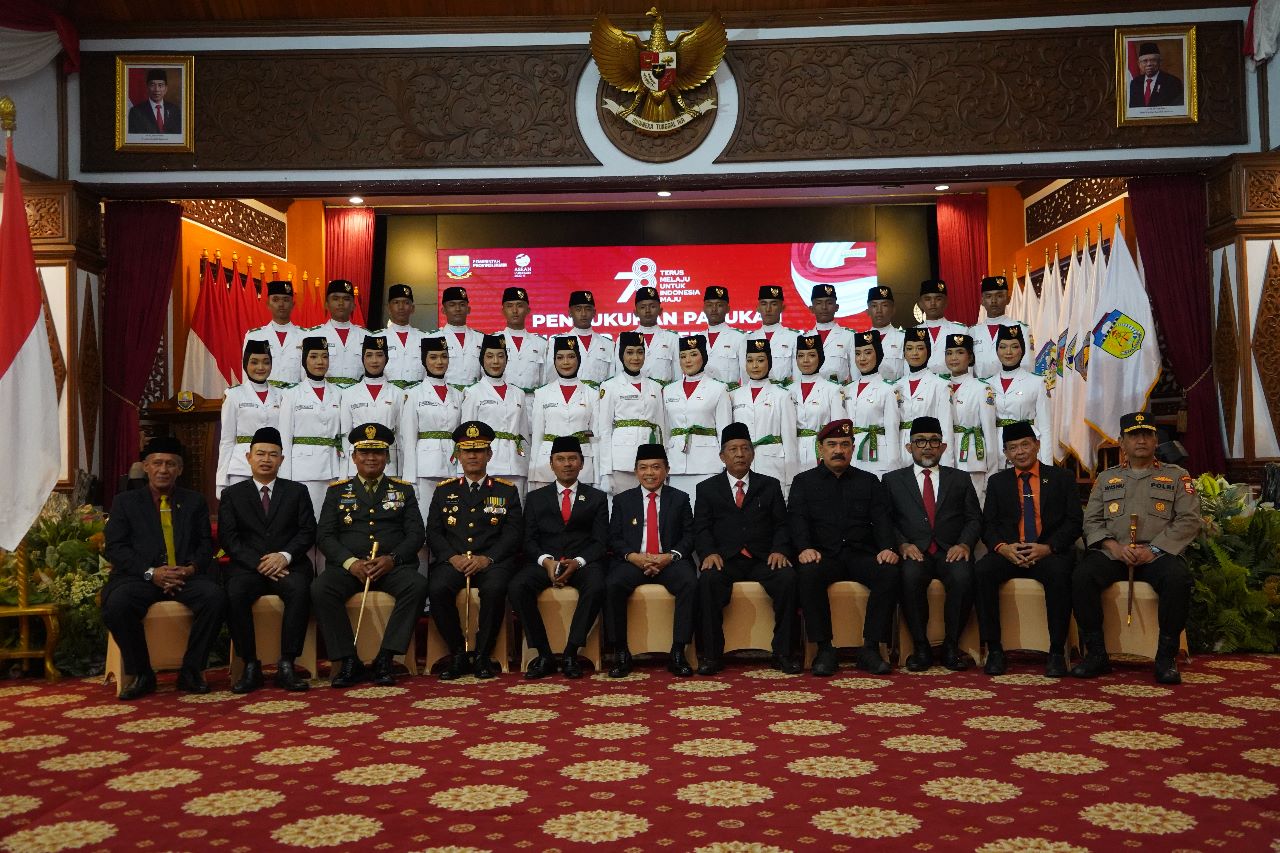 Danrem 042/Gapu Hadiri Pengukuhan Paskibra Tingkat Provinsi Jambi Tahun 2023