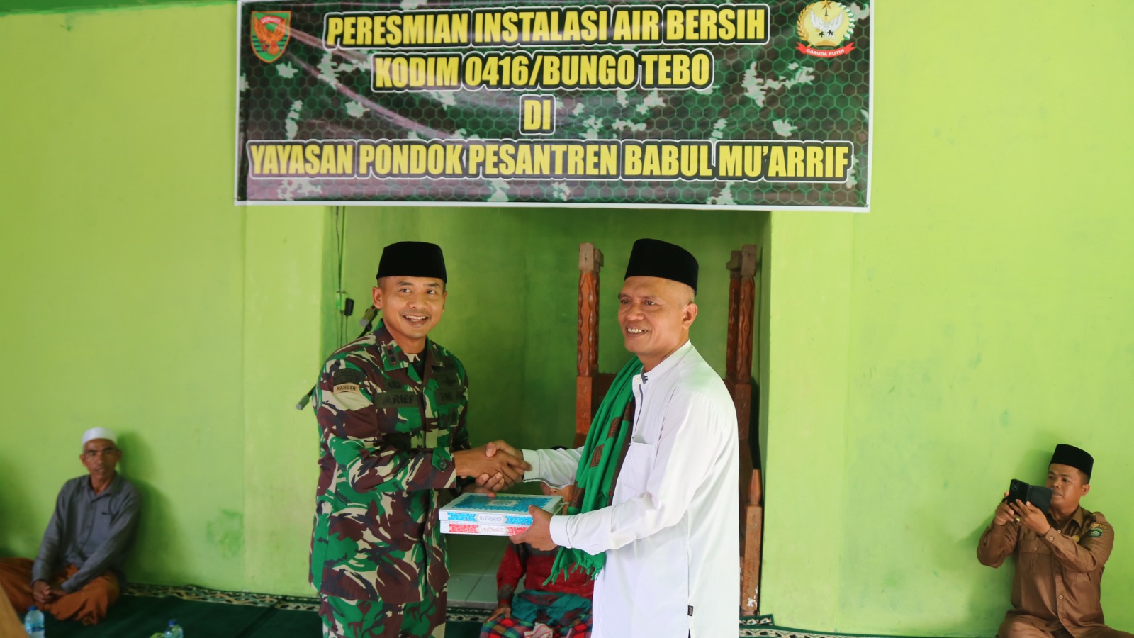 Dandim 0416/Bute Resmikan Instalasi Air Bersih di Yayasan Pondok Pesantren Babul Mu’arif