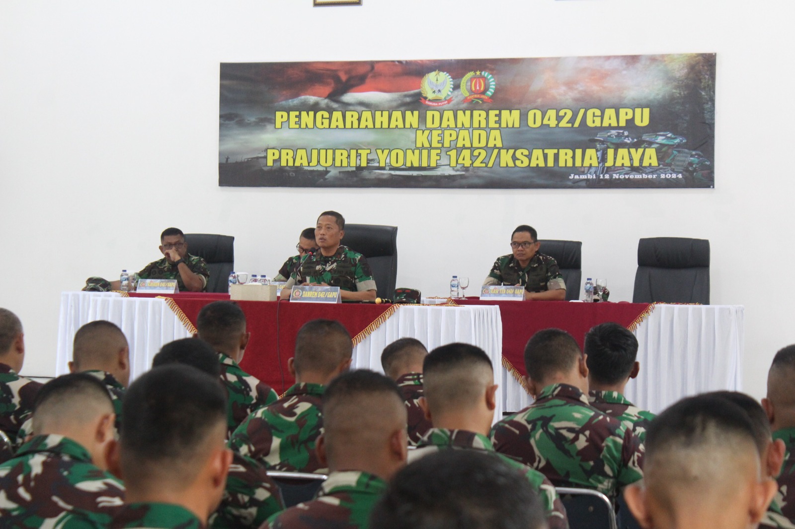 Danrem 042/Gapu Berikan Arahan Sikap dan Tanggung Jawab Prajurit di Tengah Masyarakat